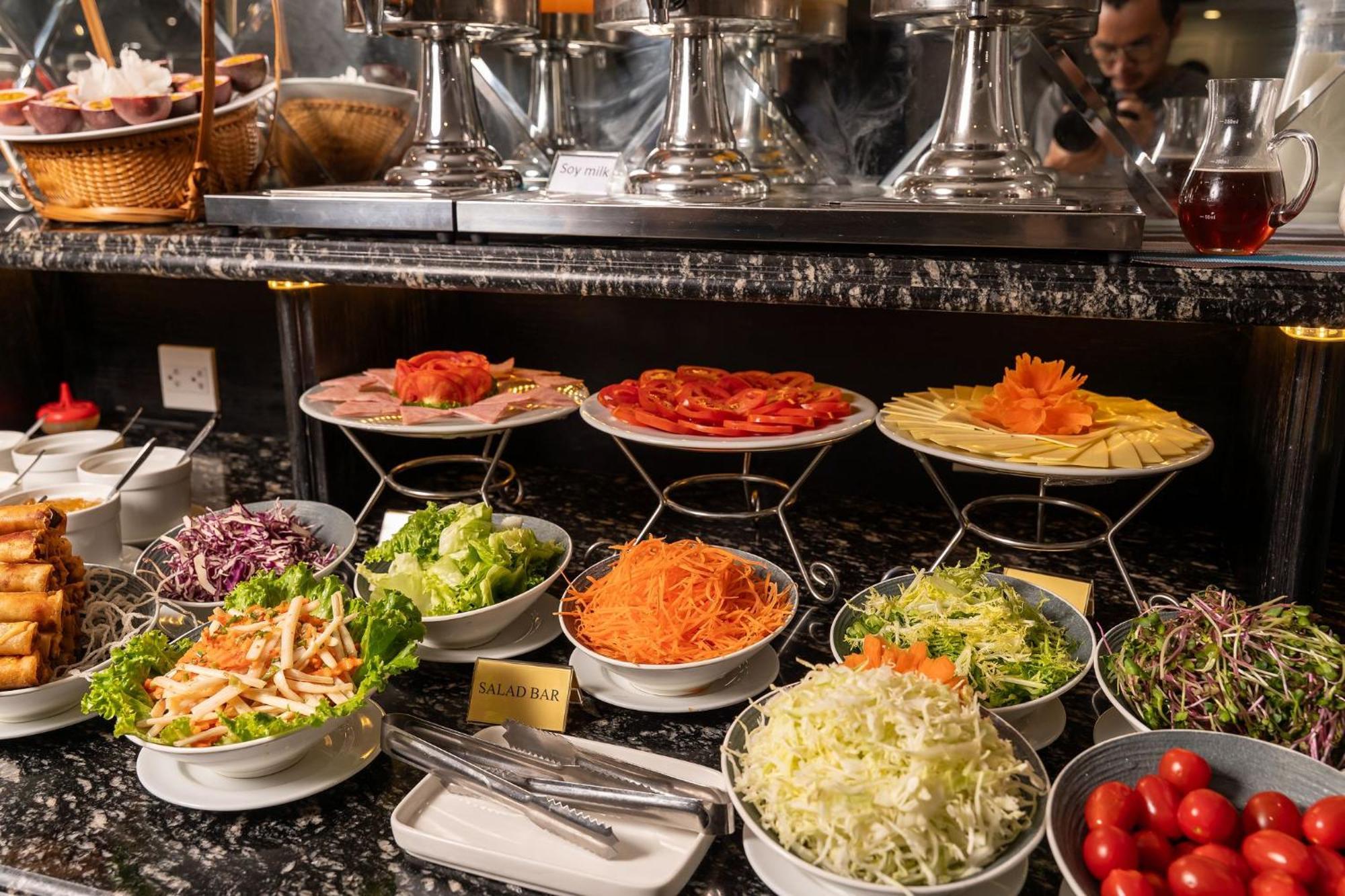 Amara Hanoi Hotel And Spa Экстерьер фото